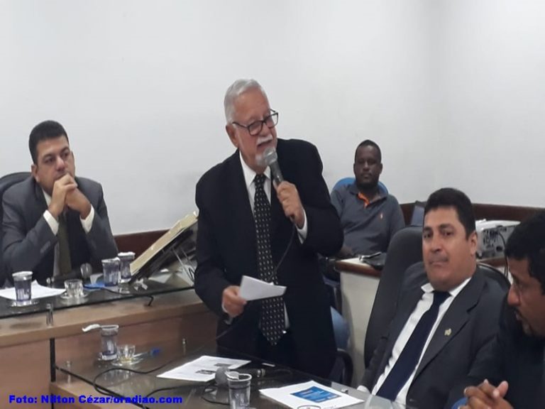 SÃO SEB. DO PASSÉ: ZÉ CARLOS É EMPOSSADO PRESIDENTE DA CÂMARA