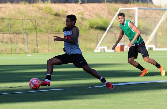 Campeonato Baiano: Vitória treina para jogo contra o Jequié