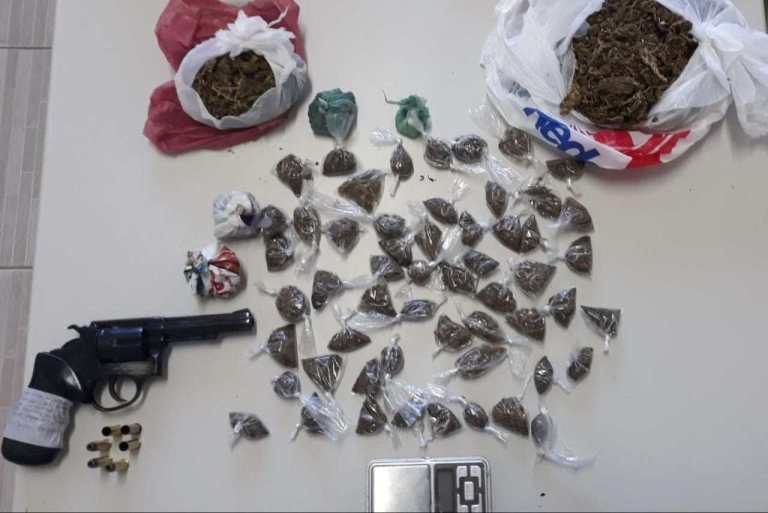 MADRE DE DEUS: SUSPEITO MORRE EM CONFRONTO COM A POLÍCIA