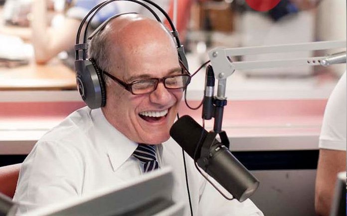 BOLSONARO LAMENTA MORTE DE BOECHAT