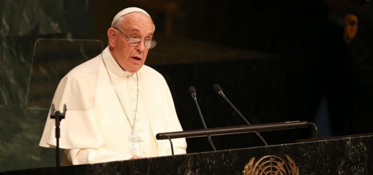 Papa nega proposta de US$ 1 milhão para se tornar vegano