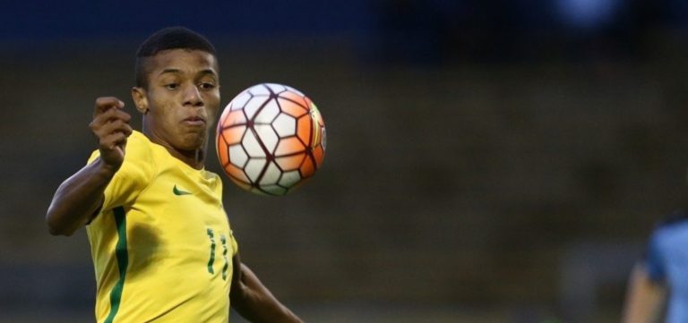 David Neres é convocado para substituir Vinícius Júnior na seleção brasileira