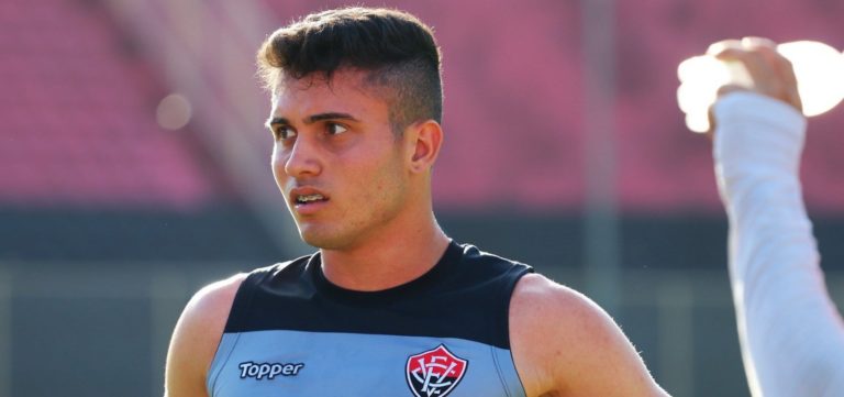 Vitória empresta Luan ao Palmeiras e acerta chegada de reforços