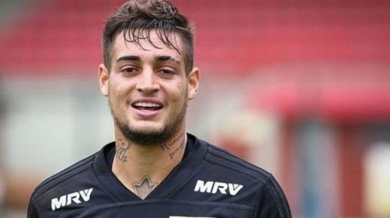 Goleiro Jean é afastado do grupo pela direção do São Paulo