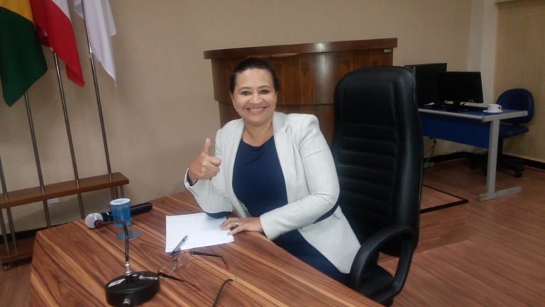Presidente da Câmara de Vereadores Lucimeire Magalhães fala do Reajuste salarial para agentes de saúde e endemias que foi aprovado