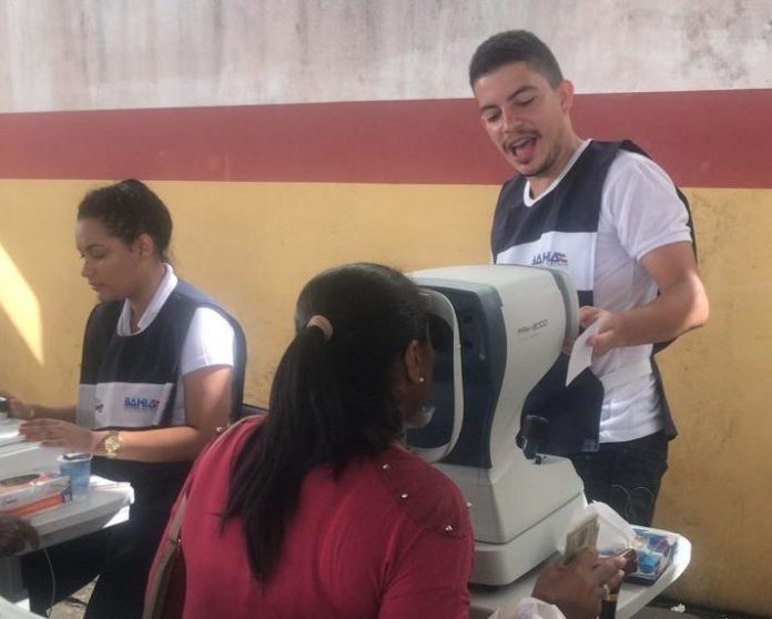 CANDEIAS: AÇÃO CADASTRA PACIENTES PARA TRATAMENTO OFTALMOLÓGICO