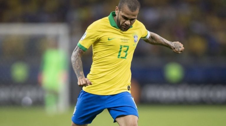 Advogada de defesa prepara recurso para soltura de Daniel Alves