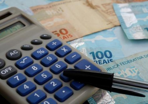 Percentual de famílias endividadas no Brasil chega a 78,8% em maio