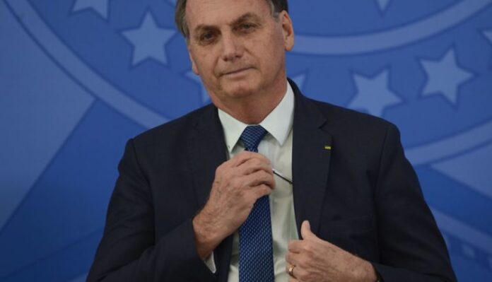 Datafolha: Bolsonaro termina governo com aprovação de 39%