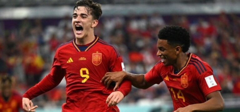 Em estreia na Copa do Catar, Espanha massacra Costa Rica por 7 a 0