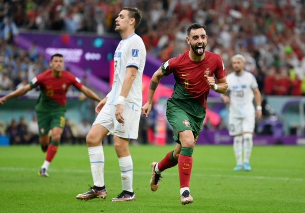 Portugal derrota Uruguai por 2×0 e também se classifica
