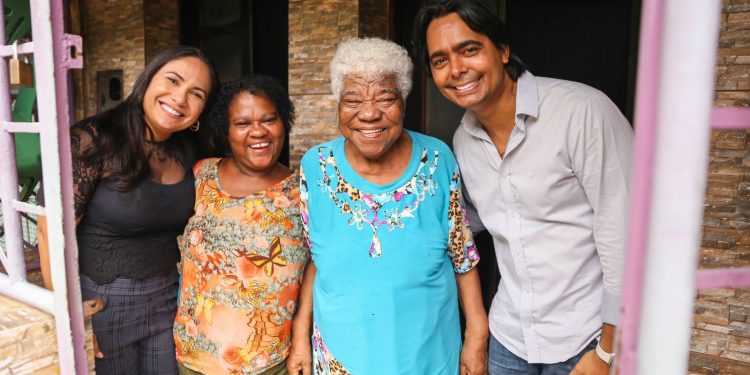 Obras de pavimentação seguem a todo vapor na Wanderley Araújo de Pinho
