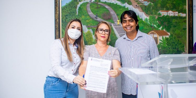 Campanha CDL Natal de Luz Candeias vai sortear carro, TV’s e outros prêmios