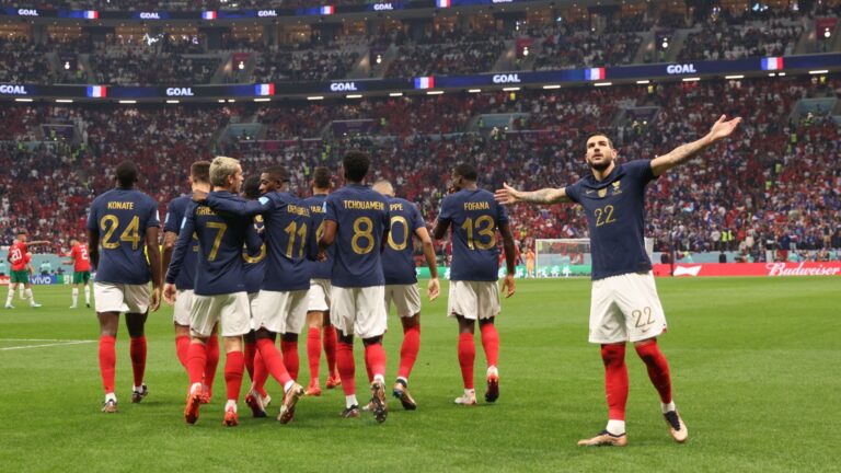 França enfrenta a Argentina na final