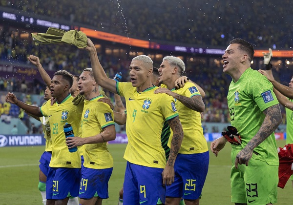 Brasil define nesta sexta em qual posição do Grupo G avança às oitavas