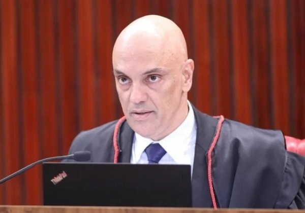 Moraes pede a hotéis do DF lista de hóspedes que chegaram na capital no fim de semana