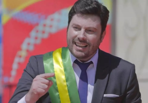 Kataguiri anuncia Gentili como nome do MBL para disputa à Presidência em 2026