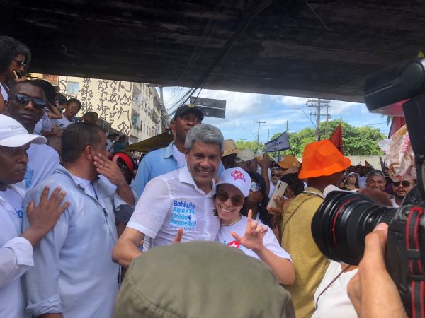 Em 1ª Lavagem do Bonfim como governador, Jerônimo passa no teste de popularidade