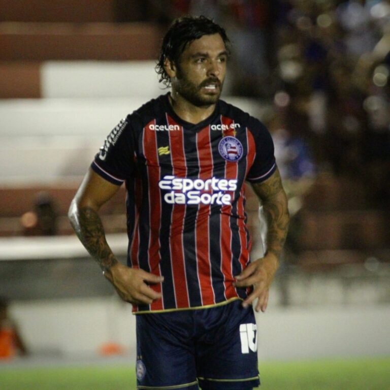 Goulart sai do banco e garante os três pontos do Bahia em Jacuípe