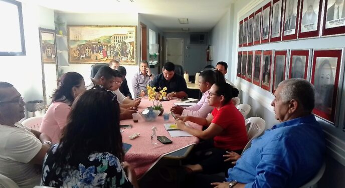 Candeias: Presidente da Câmara tem reunião com todos os vereadores