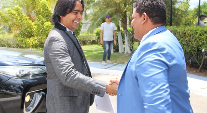 Candeias: Harmonia entre os Poderes é destaque na abertura dos trabalhos na Câmara