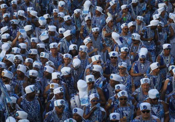 Barra terá tapete branco do Filhos de Gandhy, blocos tradicionais e muito pagode