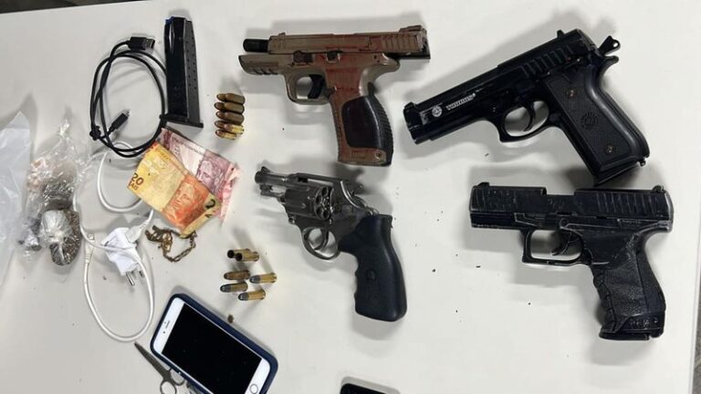Dois suspeitos morrem em confronto com a polícia no bairro de Pau Miúdo, em Salvador