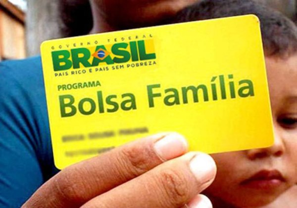 100 mil correm risco de ter Bolsa Família bloqueado em janeiro por irregularidades no CPF