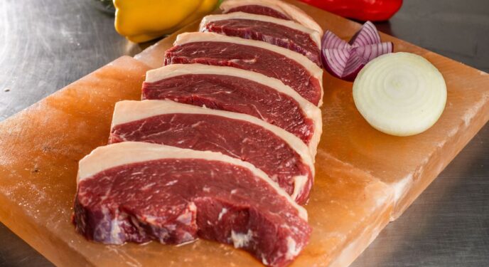 Consumo de carne bovina cai; este ano deve crescer menos de 2%