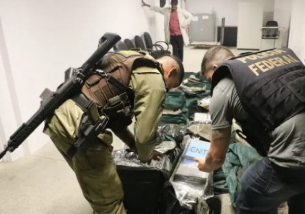 PF e Rondesp apreendem uma tonelada de cocaína em Salvador, avaliada em R$ 30 mi