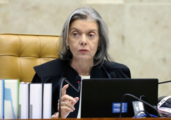 Carmén Lúcia será relatora no STF do pedido de prisão de Moro