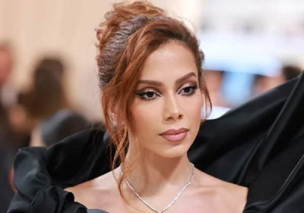 Anitta revela que recusou papeis em novela: ‘eram trabalhos que levavam muito tempo’