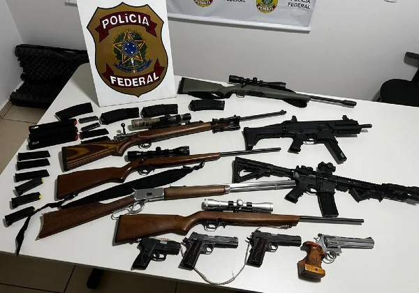 PF cumpre dezenas de mandados de prisão contra CAC’s e portadores de arma em todo país