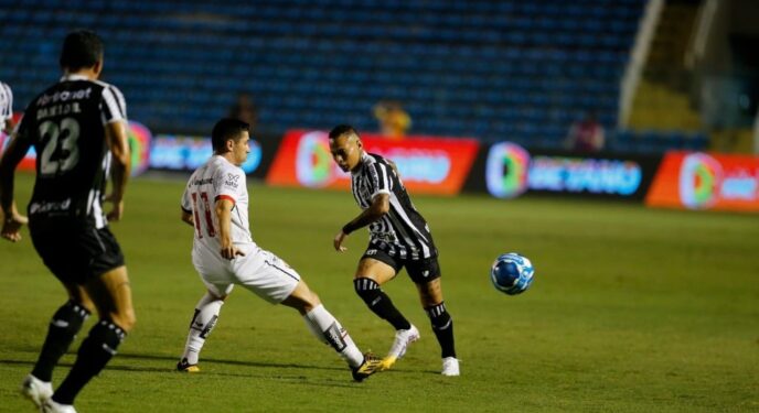 Brasileiro: Vitória vence o Ceará e alcança marca histórica