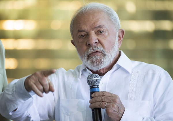 Governo adia portabilidade de cartões vale-refeição para 2024, diz coluna
