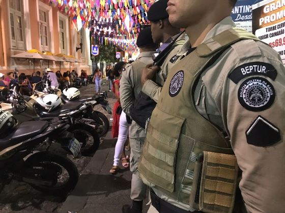 Policial militar é baleado na cidade de Candeias, na Região Metropolitana de Salvador