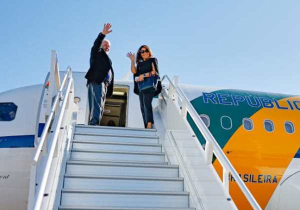 Lula desembarca na Bahia na manhã desta terça-feira (6)