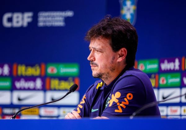 Fernando Diniz afirma que realiza um sonho na seleção brasileira