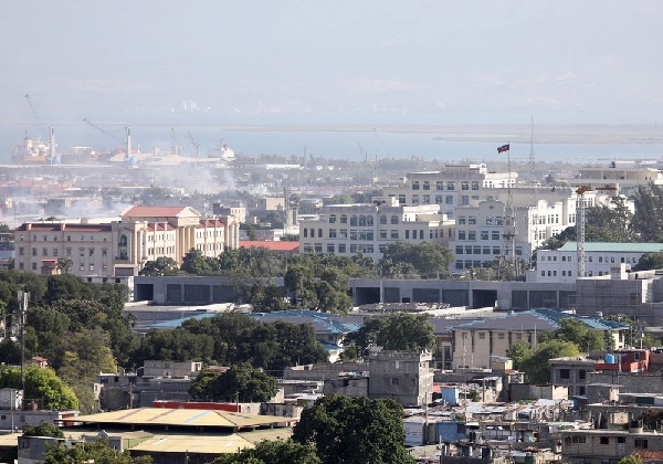 Brasil estuda formas de auxiliar o Haiti no combate à violência