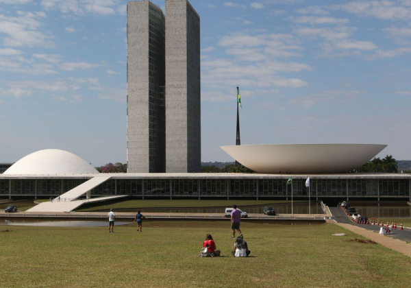 Retomada dos trabalhos no Congresso Nacional incluem pautas decisivas para governo Lula