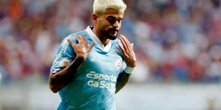 Bahia vence o América-MG, encerra jejum de triunfos e deixa a zona de rebaixamento do Brasileirão