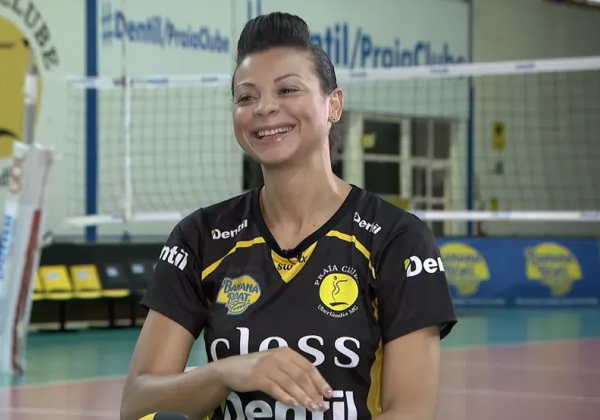 Campeã olímpica de vôlei morre após cair do 17º andar
