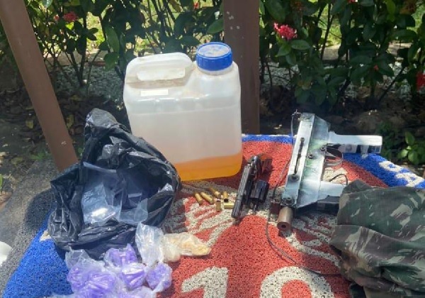 Com galão de gasolina, criminoso que ateou fogo em ônibus em Paripe é preso