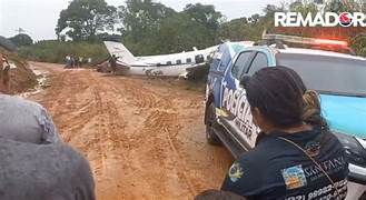 Queda de avião deixa 14 mortos no interior do Amazonas