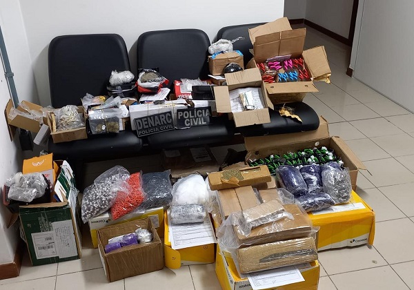 Denarc apreende drogas nos Correios oriundas de três estados brasileiros