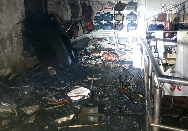 Incêndio atinge loja de sapatos na Barroquinha