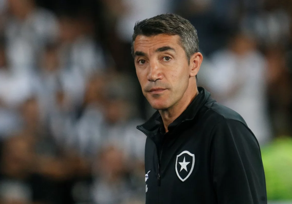 Botafogo demite técnico após sequência de jogos sem vitórias