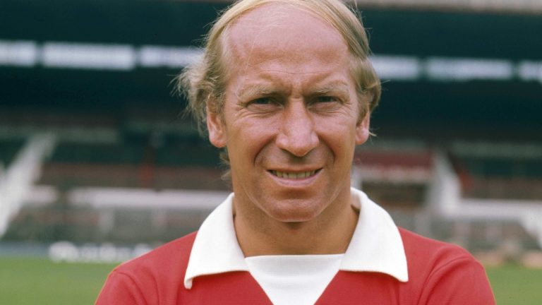 Morre Sir Bobby Charlton, uma lenda do futebol inglês