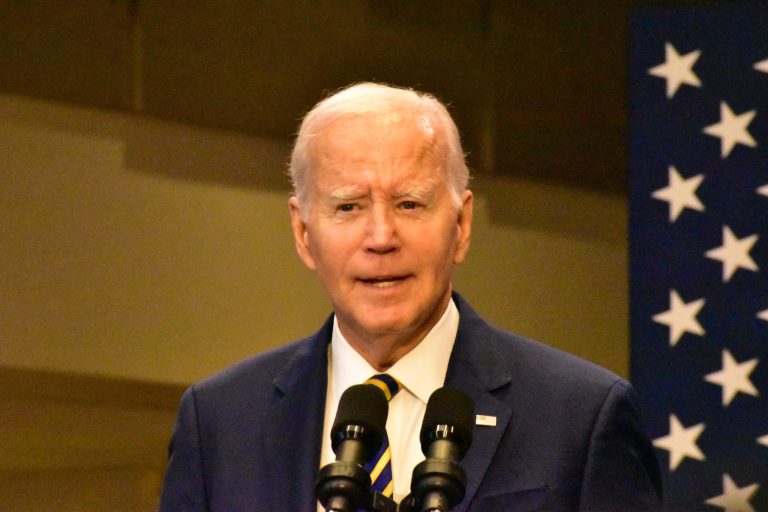 Biden diz que Autoridade Palestina deveria governar Gaza e Cisjordânia após guerra