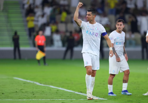 Cristiano Ronaldo ironiza lista de melhores jogadores em que foi excluído